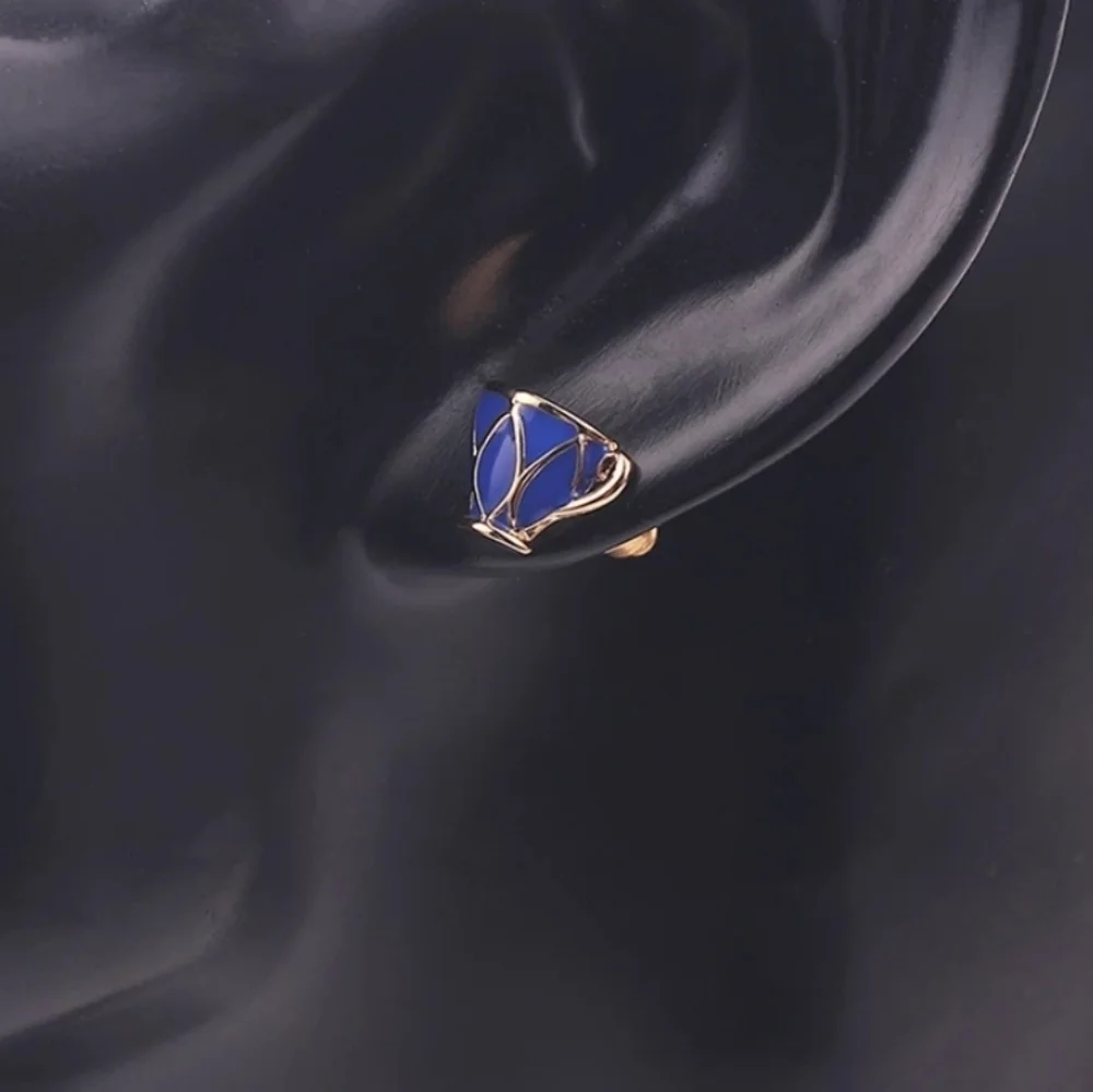 Teapot & Teacup Tea Party Stud Earrings - Picture 4 of 5
